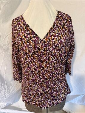 Covington V-Neck Long Sleeve Tee in Purple, Gold and White